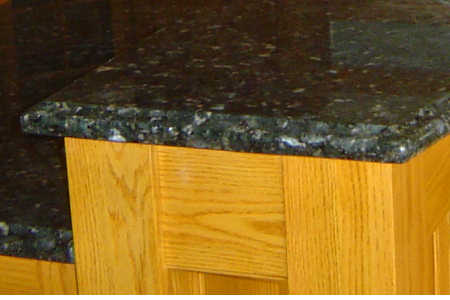 Verde Butterfly Granite 
Ogee Edge